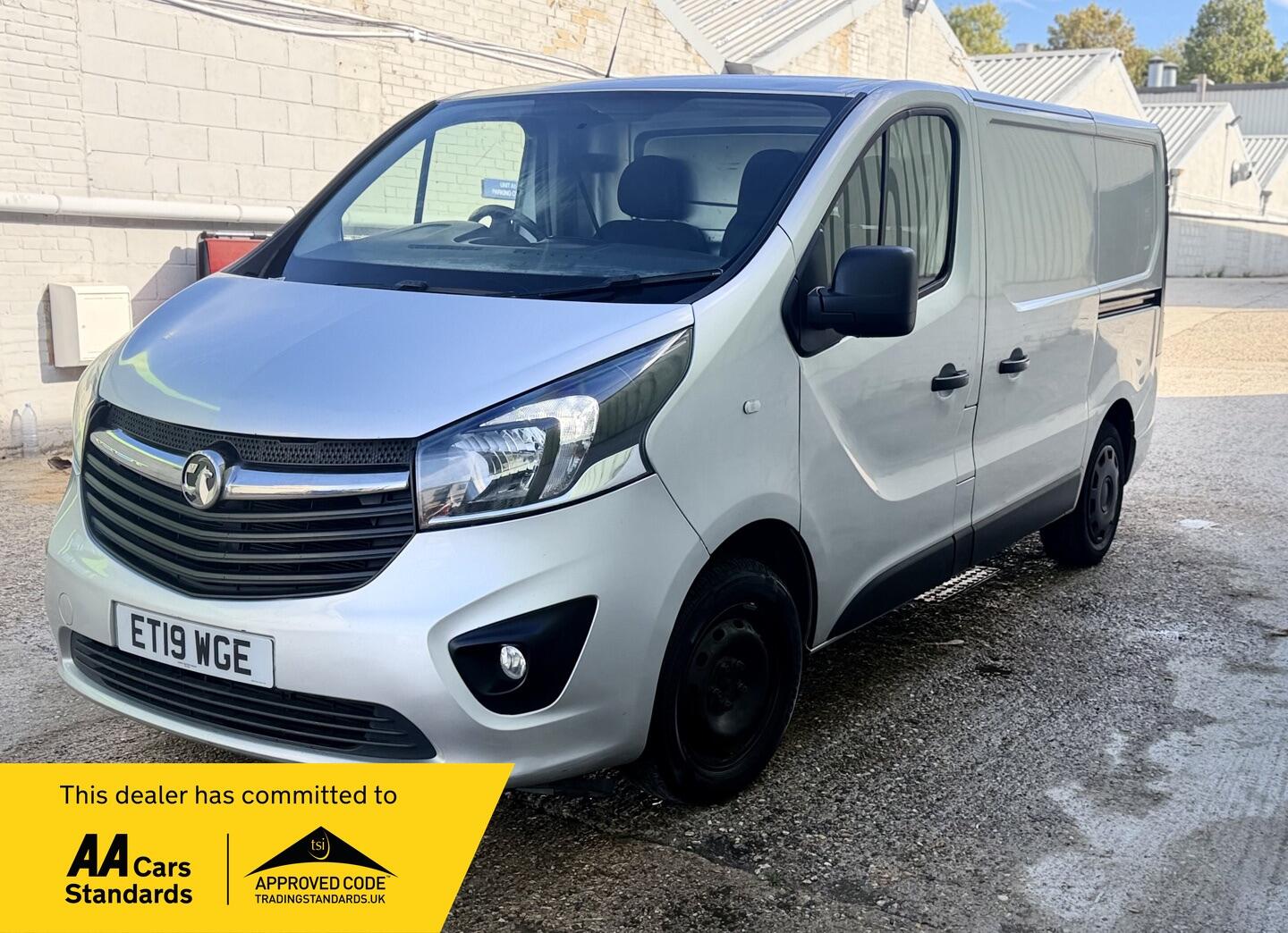 Vauxhall Vivaro Left Side